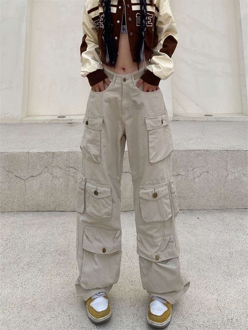 OLIVE GREEN CARGO PANTS WITH MULTIPLE POCKETS AND RELAXED FIT