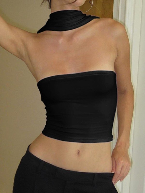 ONE-SHOULDER TOP WITH SLIM FIT DESIGN