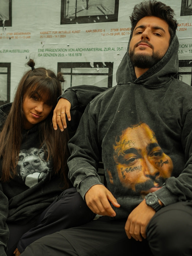 OVERSIZED HOODIE WITH FACE GRAPHIC - POST MALONE HOODIE
