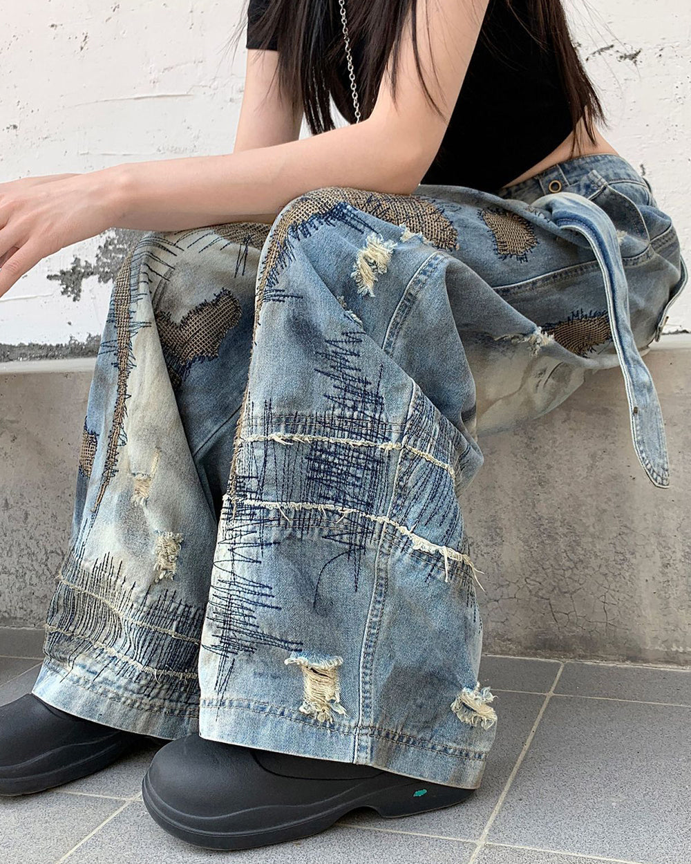 OVERSIZED SKETCH JEANS FOR MEN AND WOMEN IN MULTIPLE SIZES