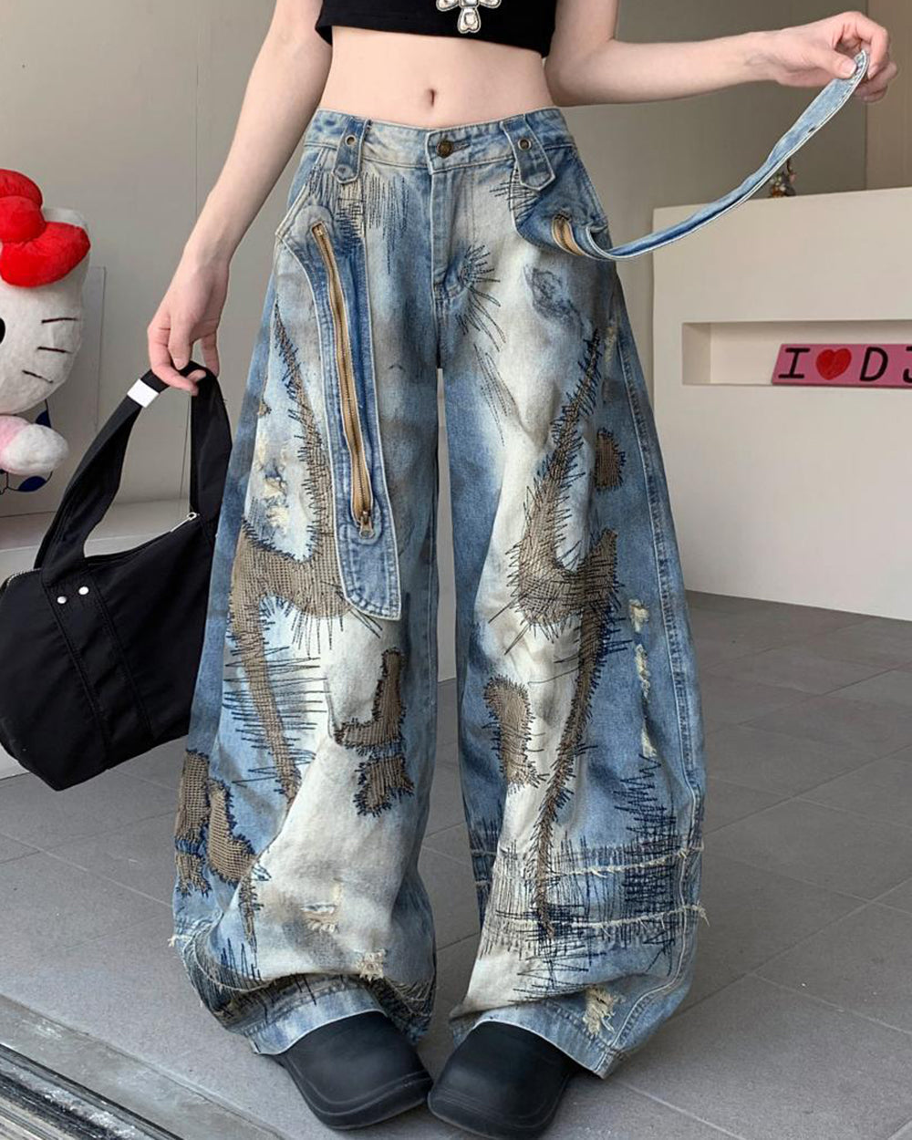OVERSIZED SKETCH JEANS FOR MEN AND WOMEN IN MULTIPLE SIZES