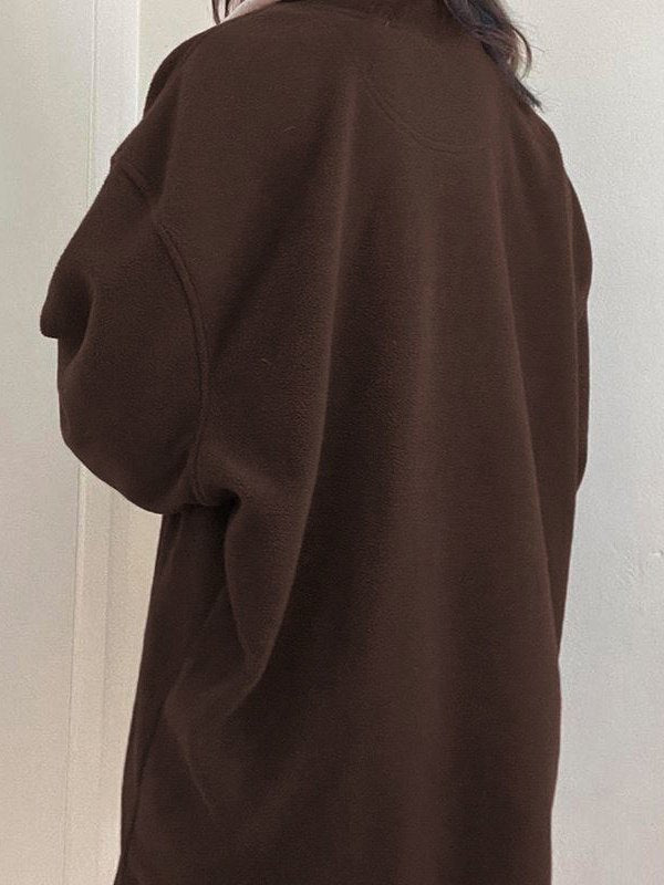 OVERSIZED SWEATSHIRT WITH BROWN AND LIGHT BLUE RETRO SPORTS FLEECE DESIGN