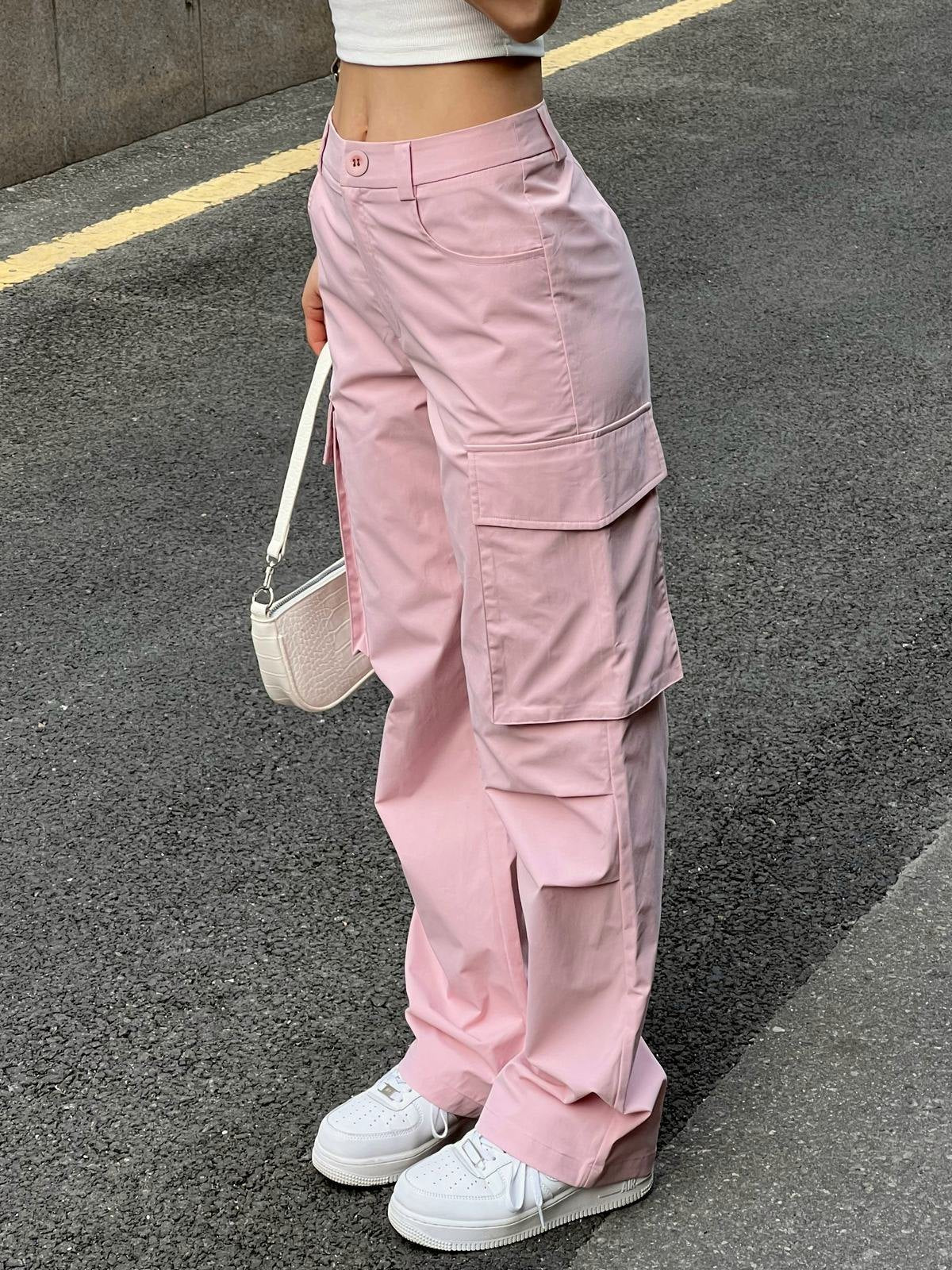 PINK CARGO PANTS WITH RUCHED DETAILS - COMFORTABLE CARGO PANTS