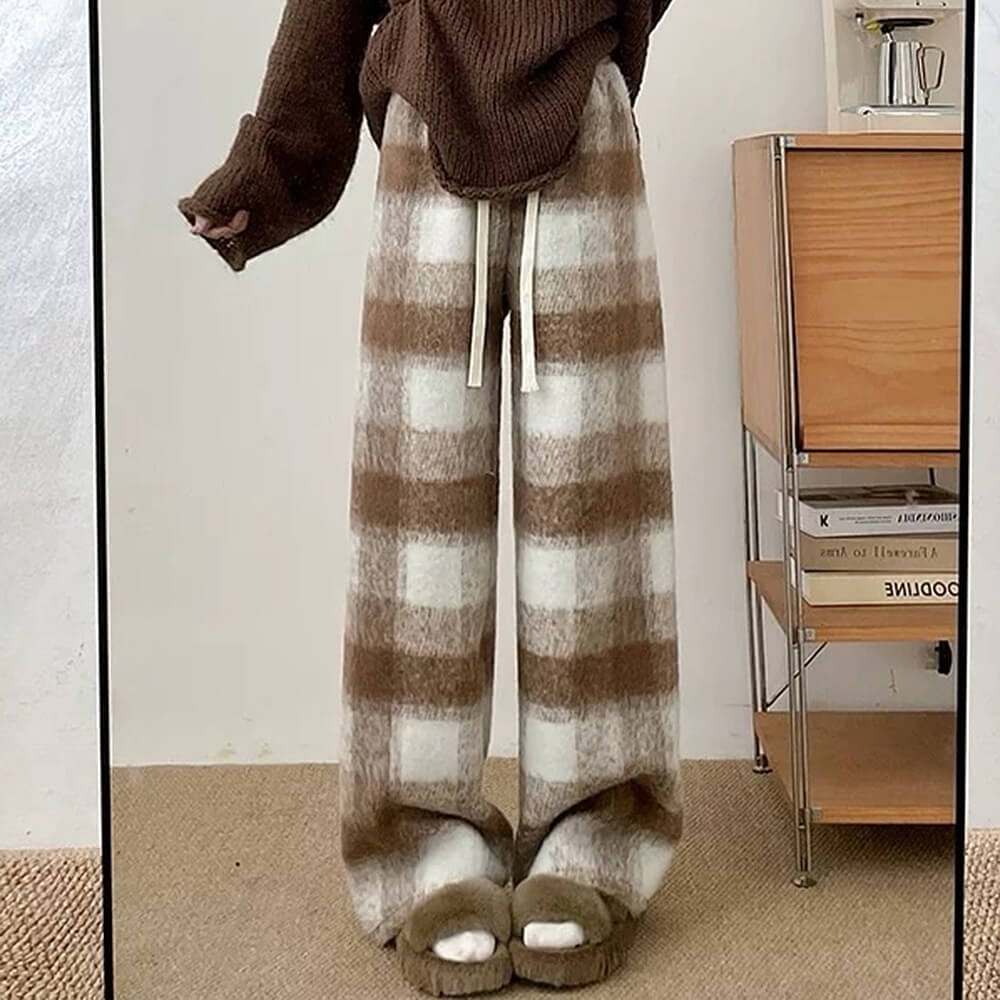 PLAID TROUSERS: CLASSIC PLAID FALL FEELS LOUNGE PANTS