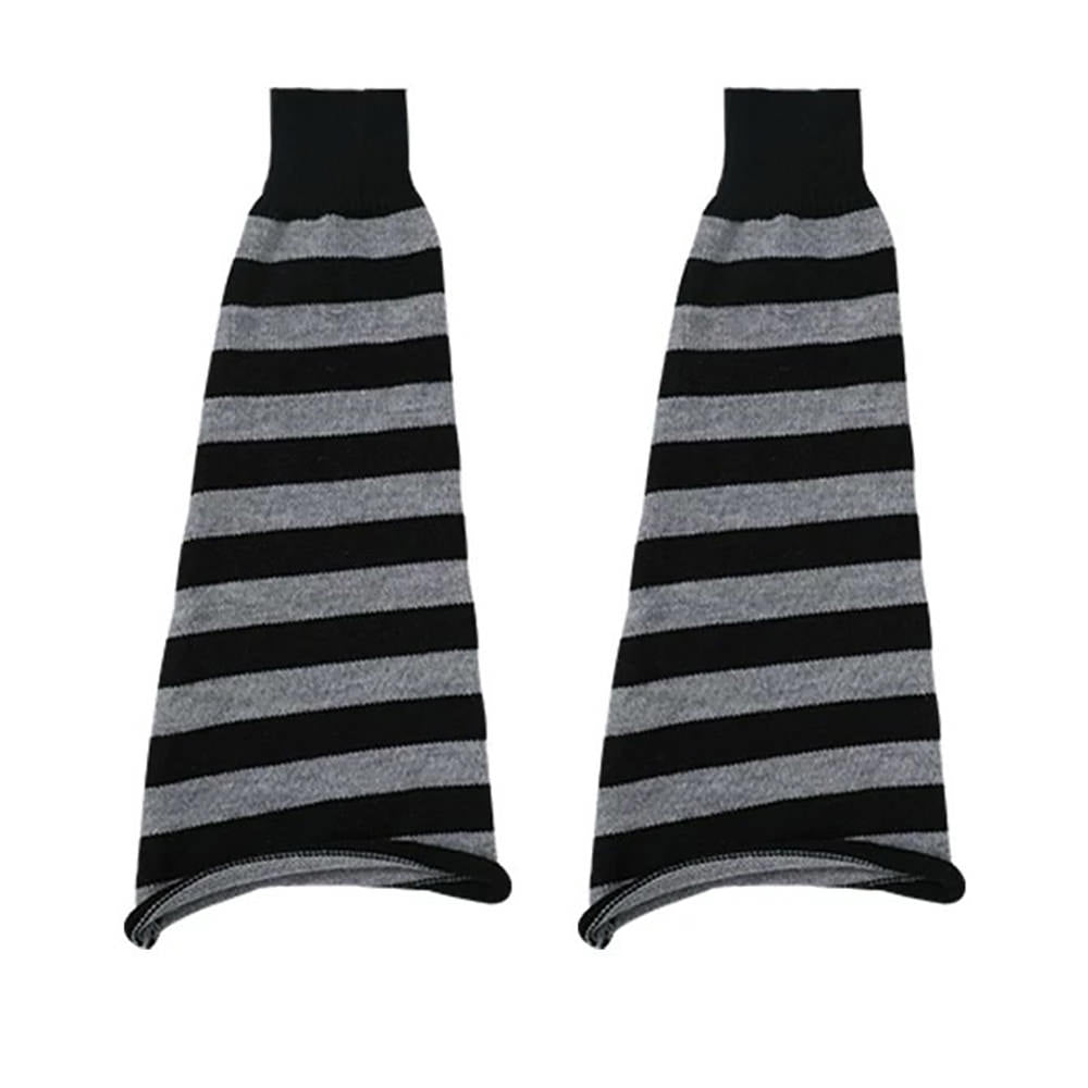PLATFORM SHOES WITH GREY STRIPED LEG WARMERS