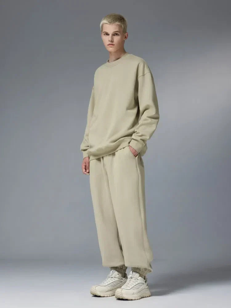 BLACK CREWNECK SWEATSHIRT WITH PROTECTION ANTISTATIQUE FOR VOTRE GARDE-ROBE