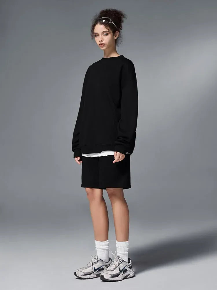 BLACK CREWNECK SWEATSHIRT WITH PROTECTION ANTISTATIQUE FOR VOTRE GARDE-ROBE