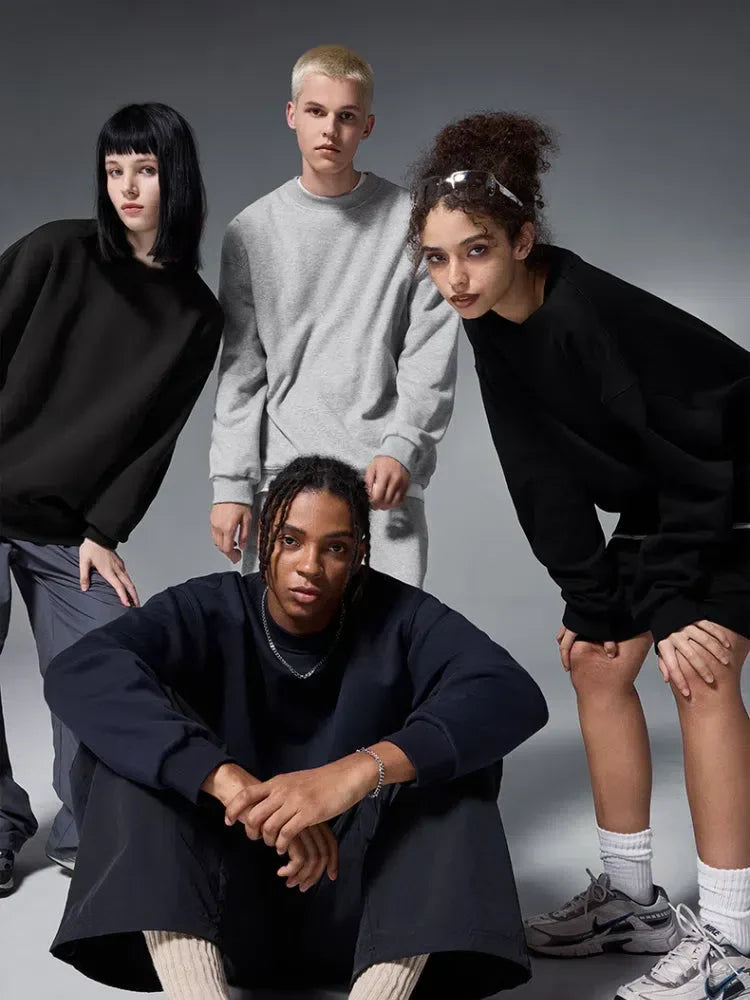 BLACK CREWNECK SWEATSHIRT WITH PROTECTION ANTISTATIQUE FOR VOTRE GARDE-ROBE