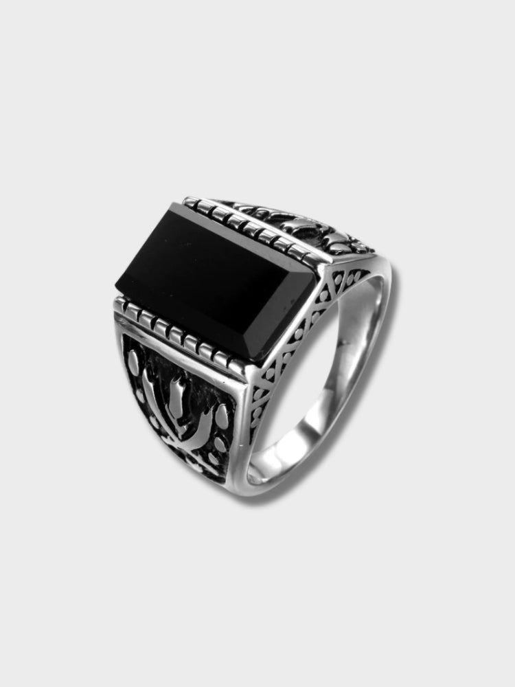 RECTANGULAR BLACK STONE SILVER RING - ELEGANT JEWELRY ACCESSORY