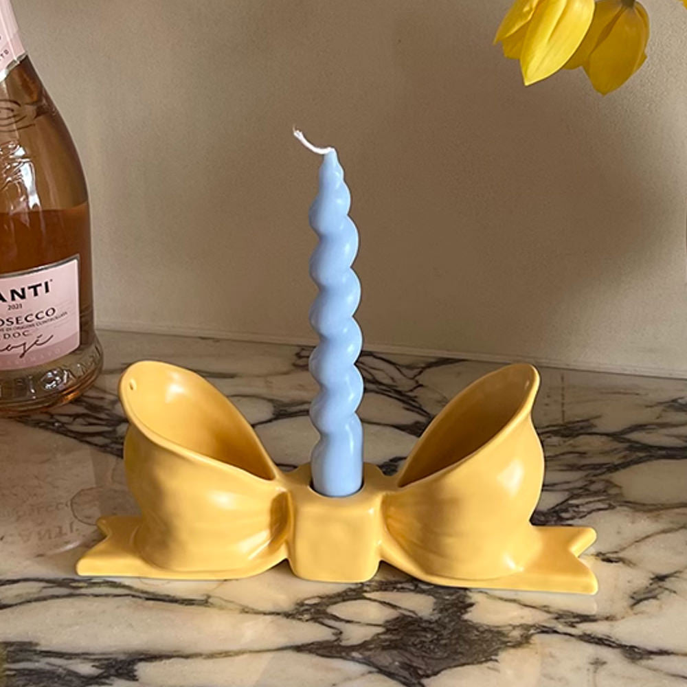 RED BOW CANDLE HOLDER FOR LIVING SPACE