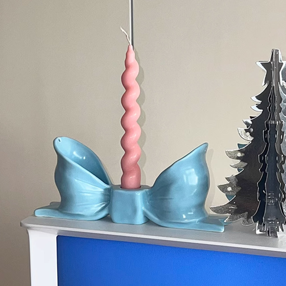 RED BOW CANDLE HOLDER FOR LIVING SPACE