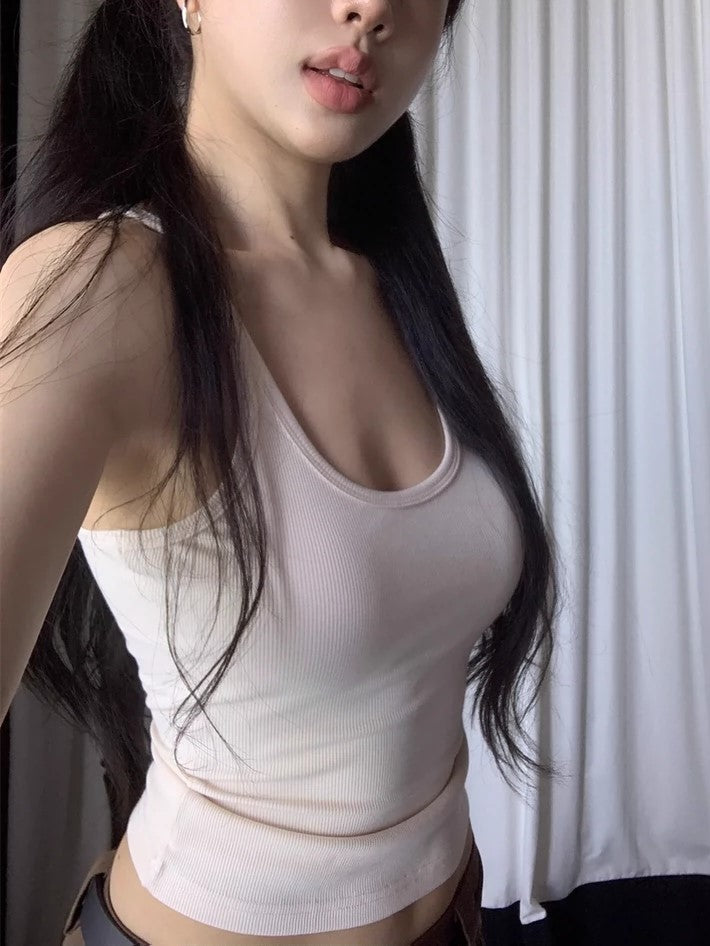 RIBBED TANK TOP SLIM FIT CAMI WITH SCOOP NECK