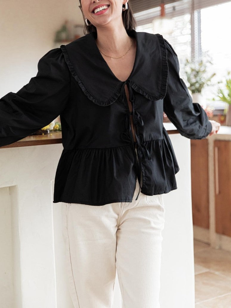 RUFFLED-COLLAR BLOUSE WITH LONG SLEEVES AND SOPHISTICATED LAPEL COLLAR