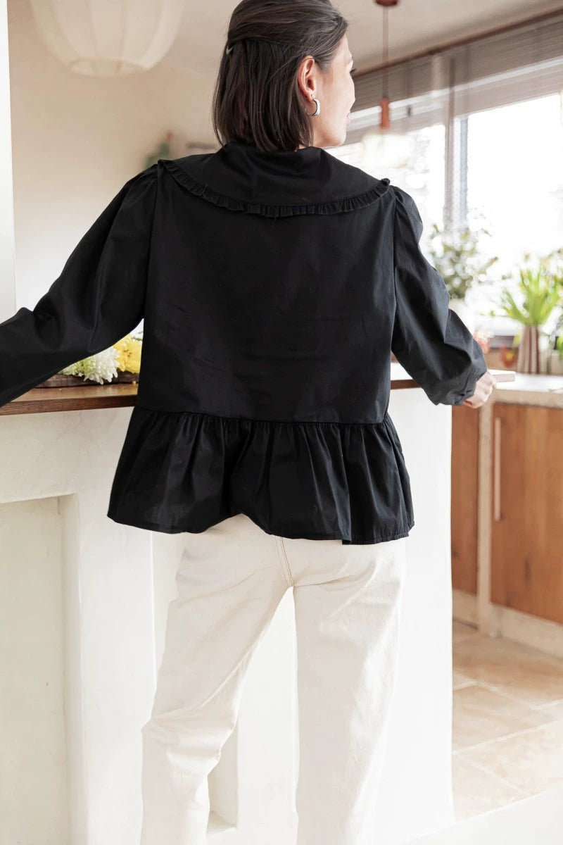 RUFFLED-COLLAR BLOUSE WITH LONG SLEEVES AND SOPHISTICATED LAPEL COLLAR