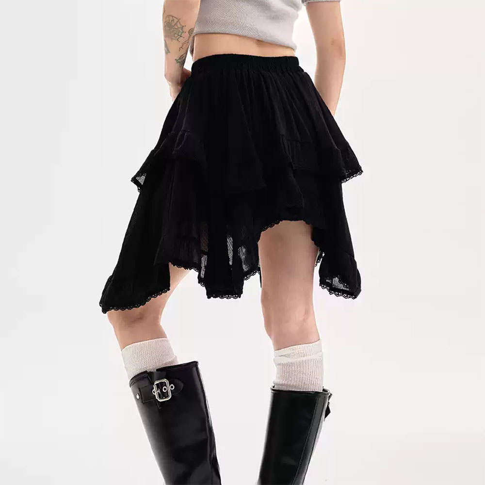 RUFFLED HIGH-LOW SKIRT WITH LACE TRIM