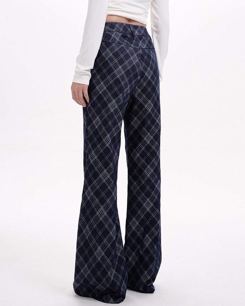 SCHOOL BLUE PLAID SKIRT FOR TIMELESS ELEGANCE IN THREE SIZES