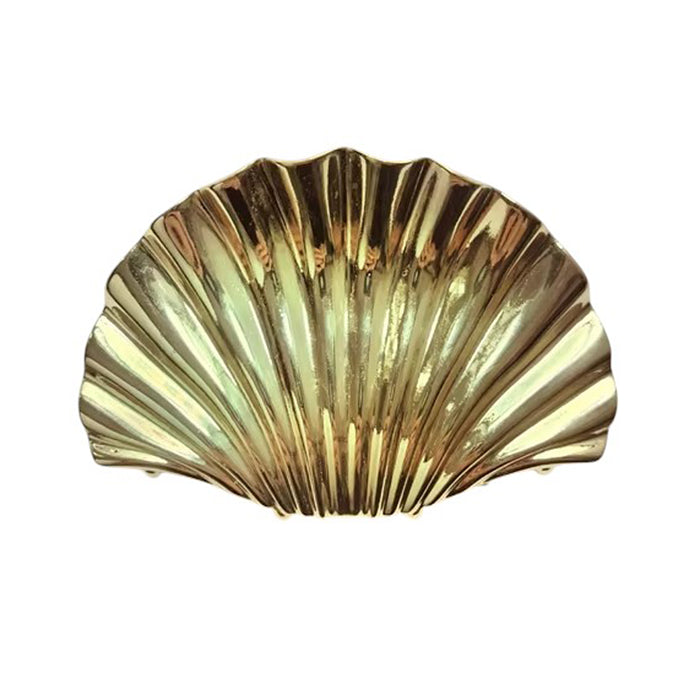 SEASHELL GOLD HAIR CLAW EMBODIES ELEGANT STYLE