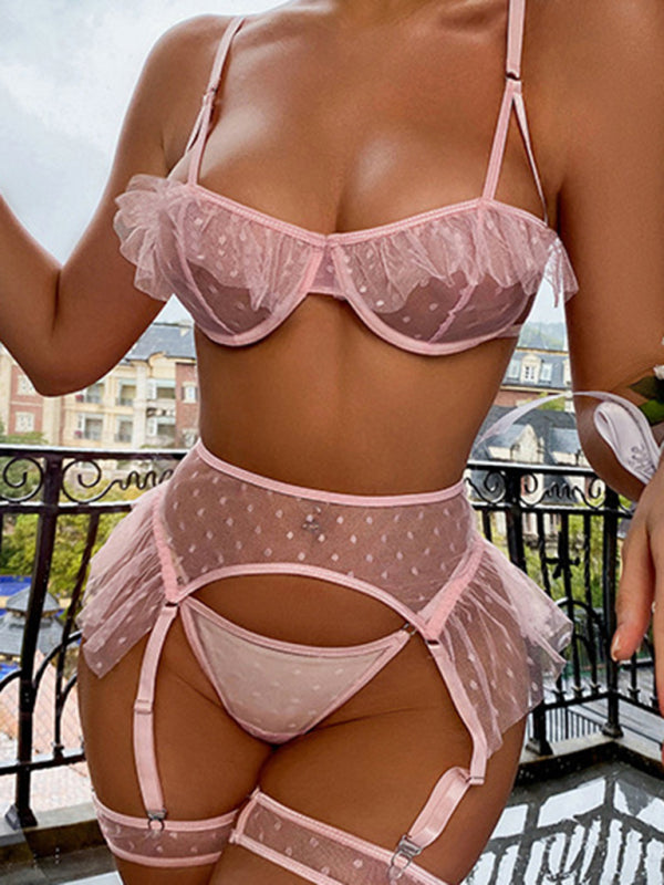 Pink lingerie set featuring a three-point bra and matching panties for a seductive look