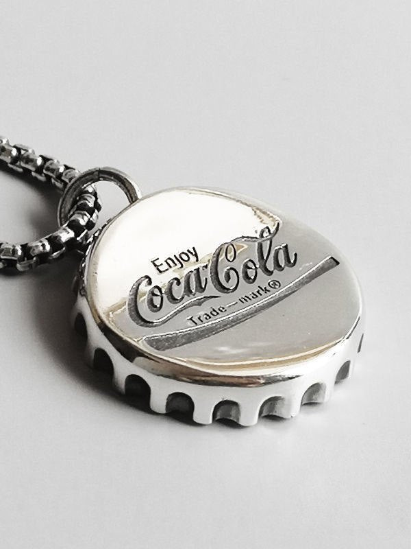 SILVER COCA-COLA BOTTLE CAP PENDANT NECKLACE WITH UNIQUE DESIGN