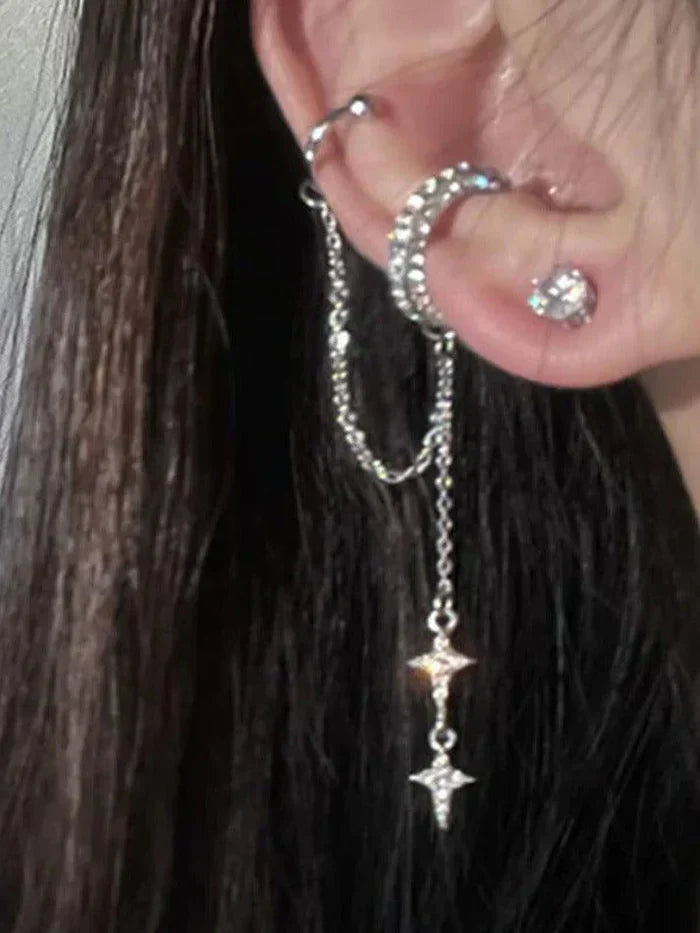 SILVER EAR CUFF WITH STAR CHARMS AND Y2K STAR PENDANT ACCENT