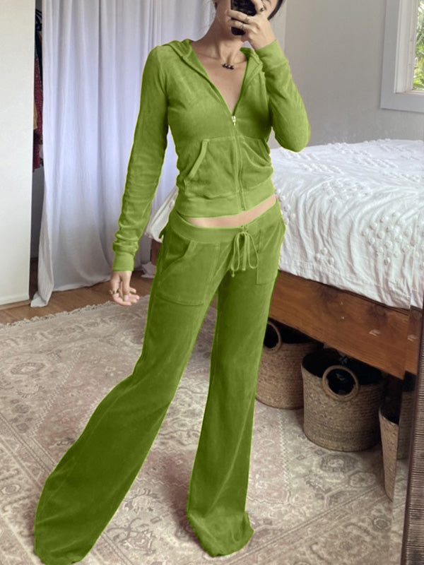 SLIM FIT CASUAL GREEN VELOUR TRACKSUIT FOR VINTAGE LOOKS