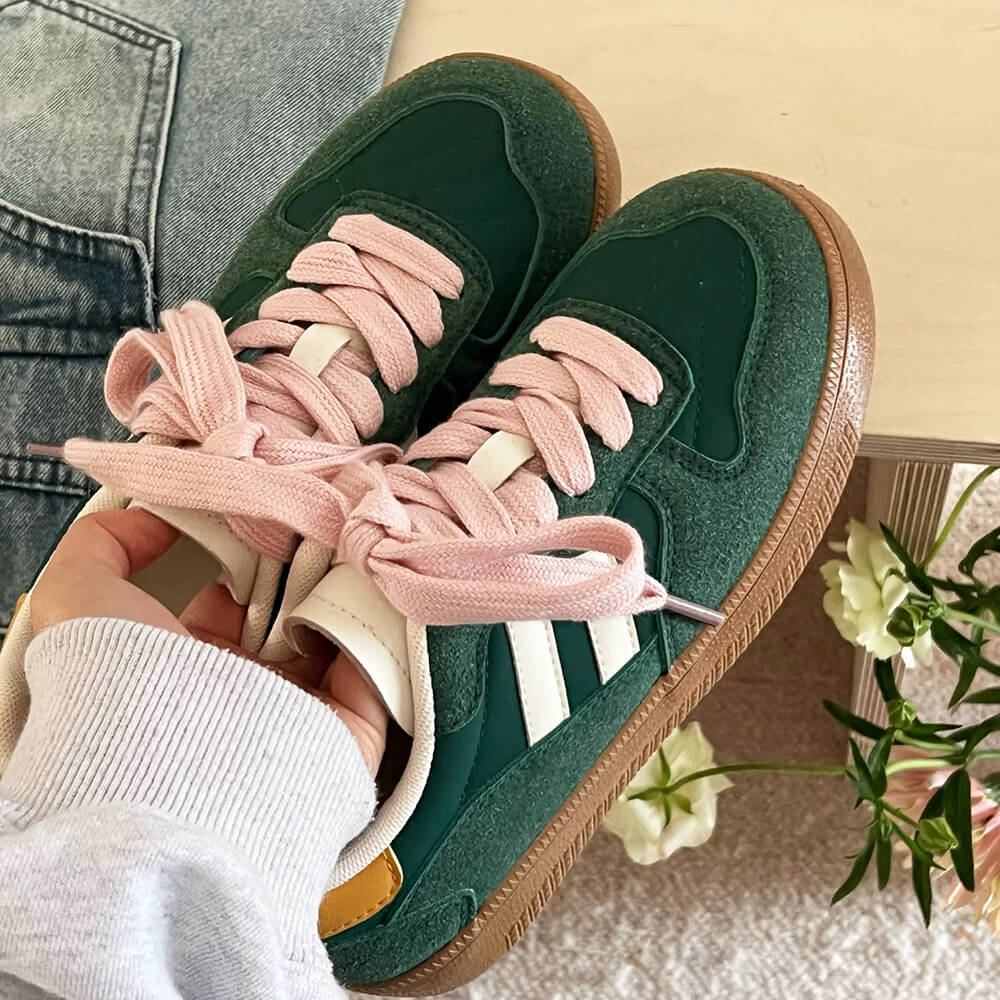SNEAKERS: SATURDAY SCHOOL VINTAGE ATHLETIC HEEL TAB