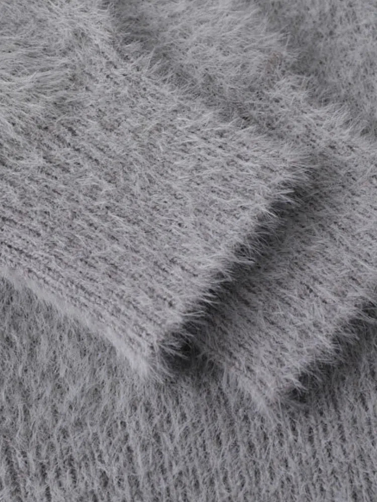 GRAY AND WHITE FUZZY SWEATER WITH STAR LOGO SOFT MOHAIR SWEATER