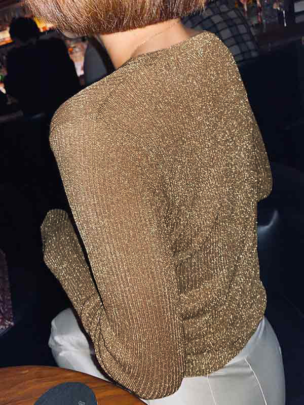 SPARKLY GOLD CARDIGAN WITH PEARL BUTTONS FOR EFFORTLESS STYLE