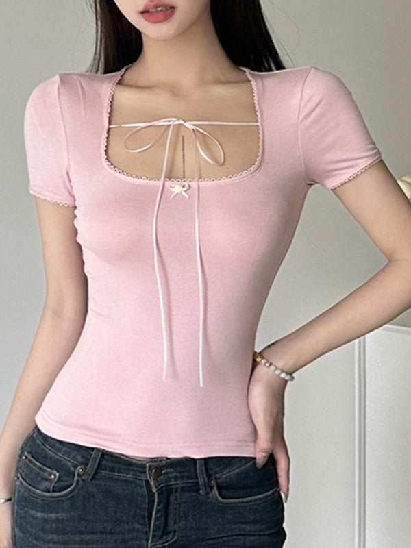 SQUARE-NECK TIE-FRONT TOP WITH SWEET BOW TIE DETAIL