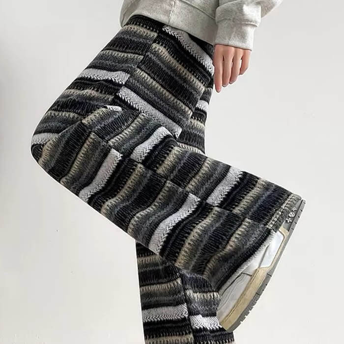 STRIPED KNIT PANTS VINTAGE AESTHETIC TIMELESS ELEGANCE