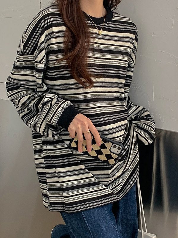 STRIPED LONG-SLEEVED SHIRT WITH CREW NECK AND LOOSE FIT