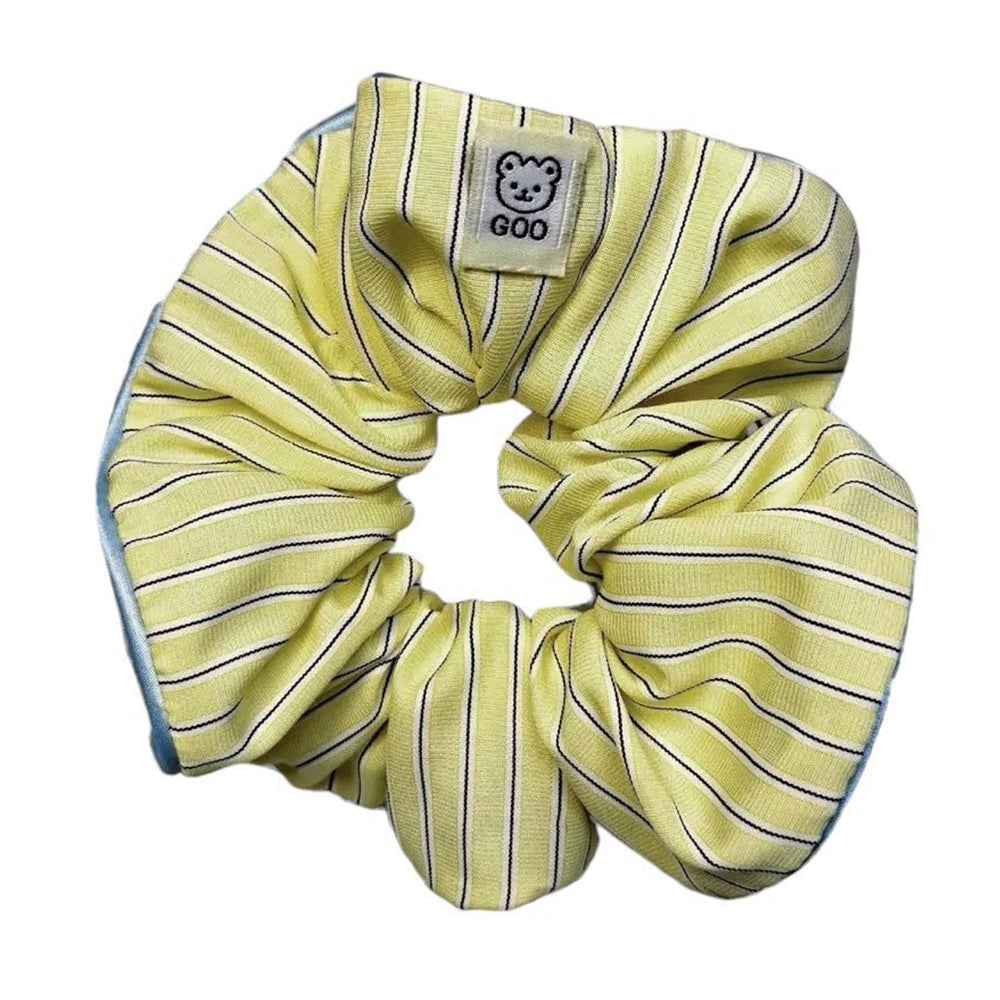 STRIPED SCRUNCHIE WITH PINK TRIM HAIR ACCESSORY