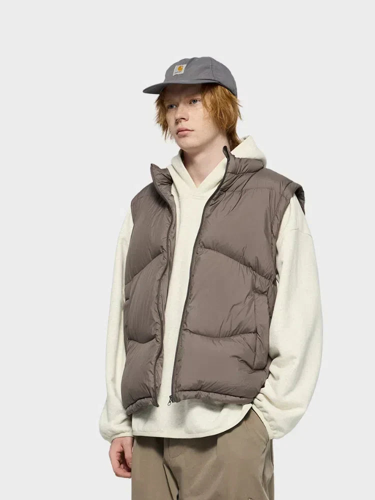 BROWN PADDED VEST FOR COMFORTABLE STYLE, WEARS SIZE AVAILABLE
