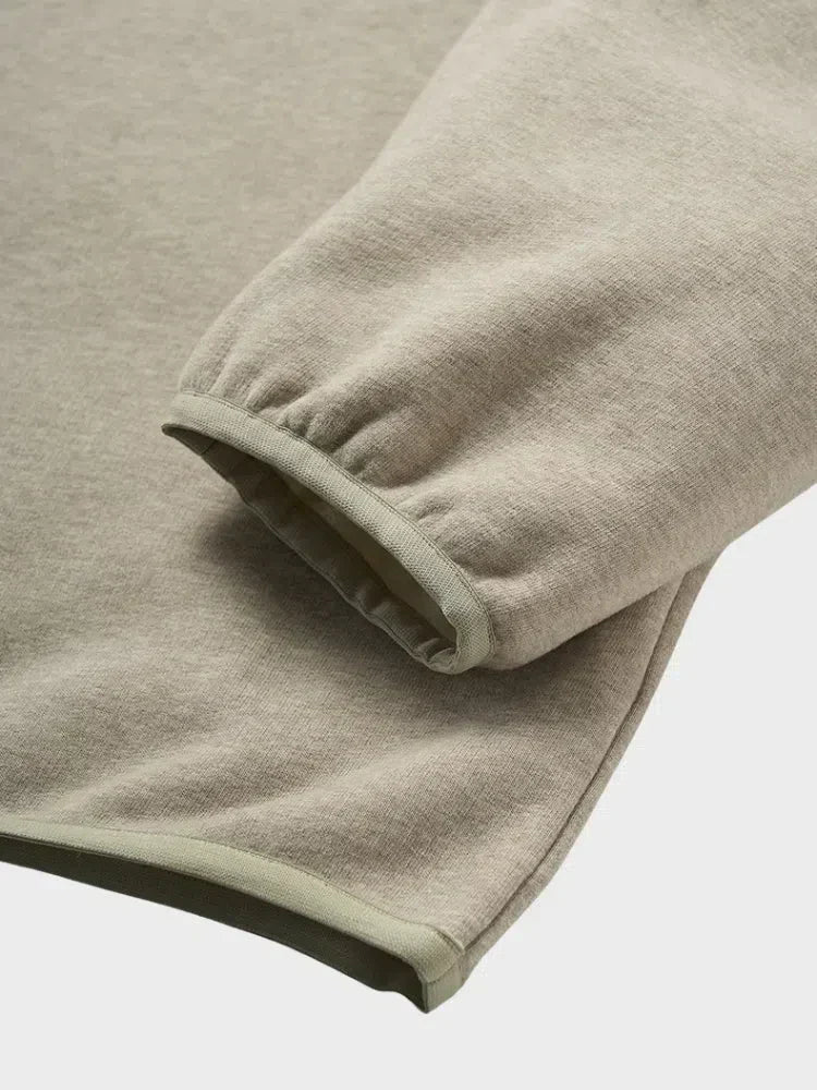 BEIGE LONG-SLEEVED POLO SHIRT - COUPE AMPLE FOR VOTRE GARDE-ROBE