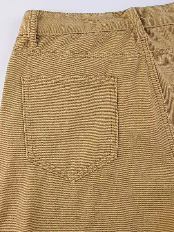 TAN CARGO PANTS WITH HIGH WAIST AND BUTTON CLOSURE