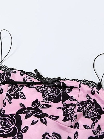 TWO-PIECE SET PINK FLORAL MINI SKIRT WITH LACE TRIM