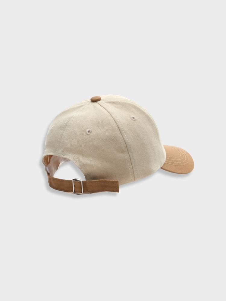 TWO-TONE BASEBALL CAP WITH C - VINTAGE C CAP FOR THE FASHION-FORWARD INDIVIDUAL