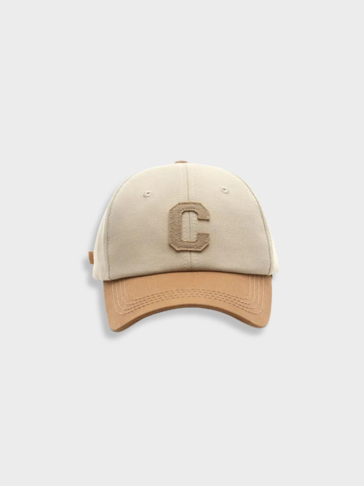 TWO-TONE BASEBALL CAP WITH C - VINTAGE C CAP FOR THE FASHION-FORWARD INDIVIDUAL