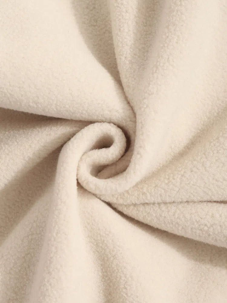 TWO-TONE HOODED SWEATSHIRT FOR ULTIMATE COMFORT