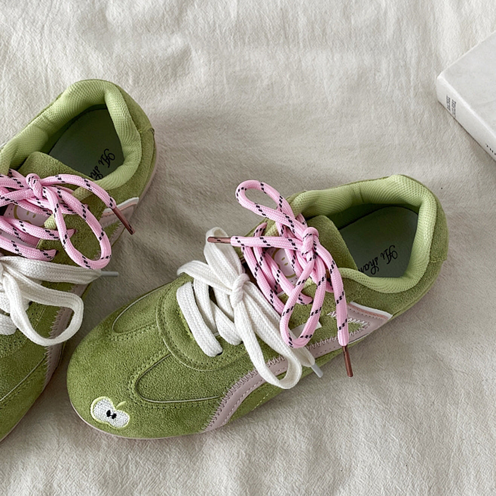 TWO-TONE SNEAKER: APPLE TWO-TONE FAUX SUEDE SHOE