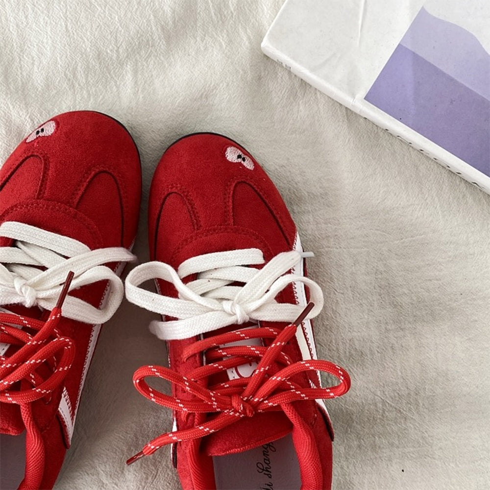 TWO-TONE SNEAKER: APPLE TWO-TONE FAUX SUEDE SHOE