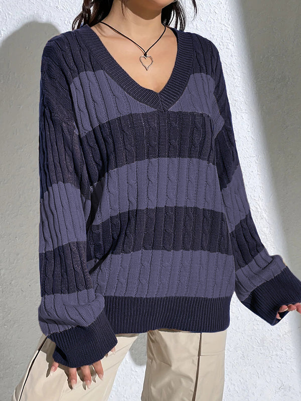 V-NECK STRIPED CABLE-KNIT SWEATER IN VINTAGE PURPLE WITH CONTRAST STRIPE