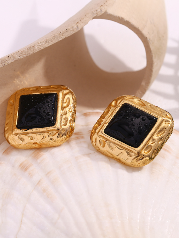 Vintage earrings stainless steel classic hammered pattern square black acrylic earrings - Golden / FREESIZE