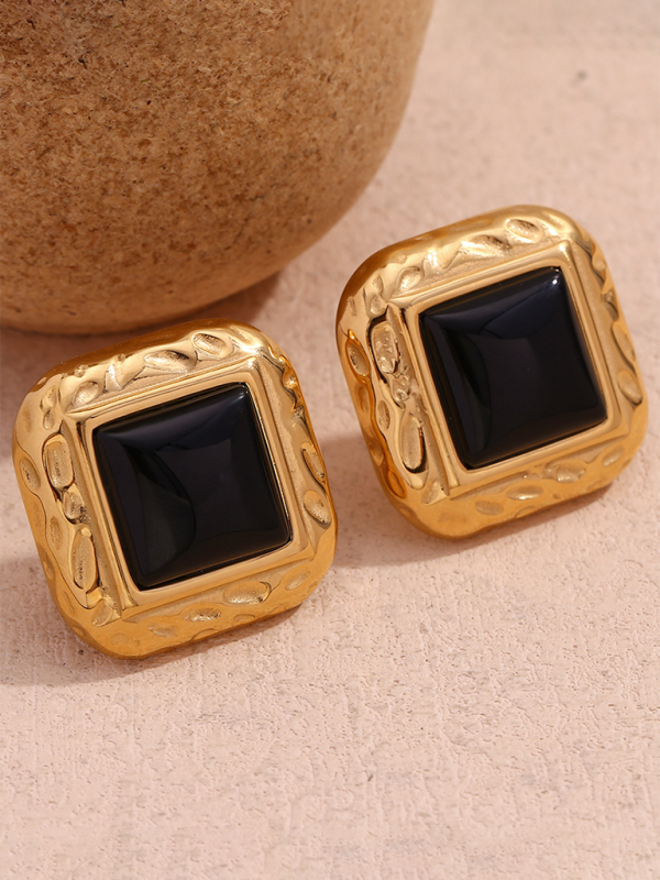 Vintage earrings stainless steel classic hammered pattern square black acrylic earrings - Golden / FREESIZE