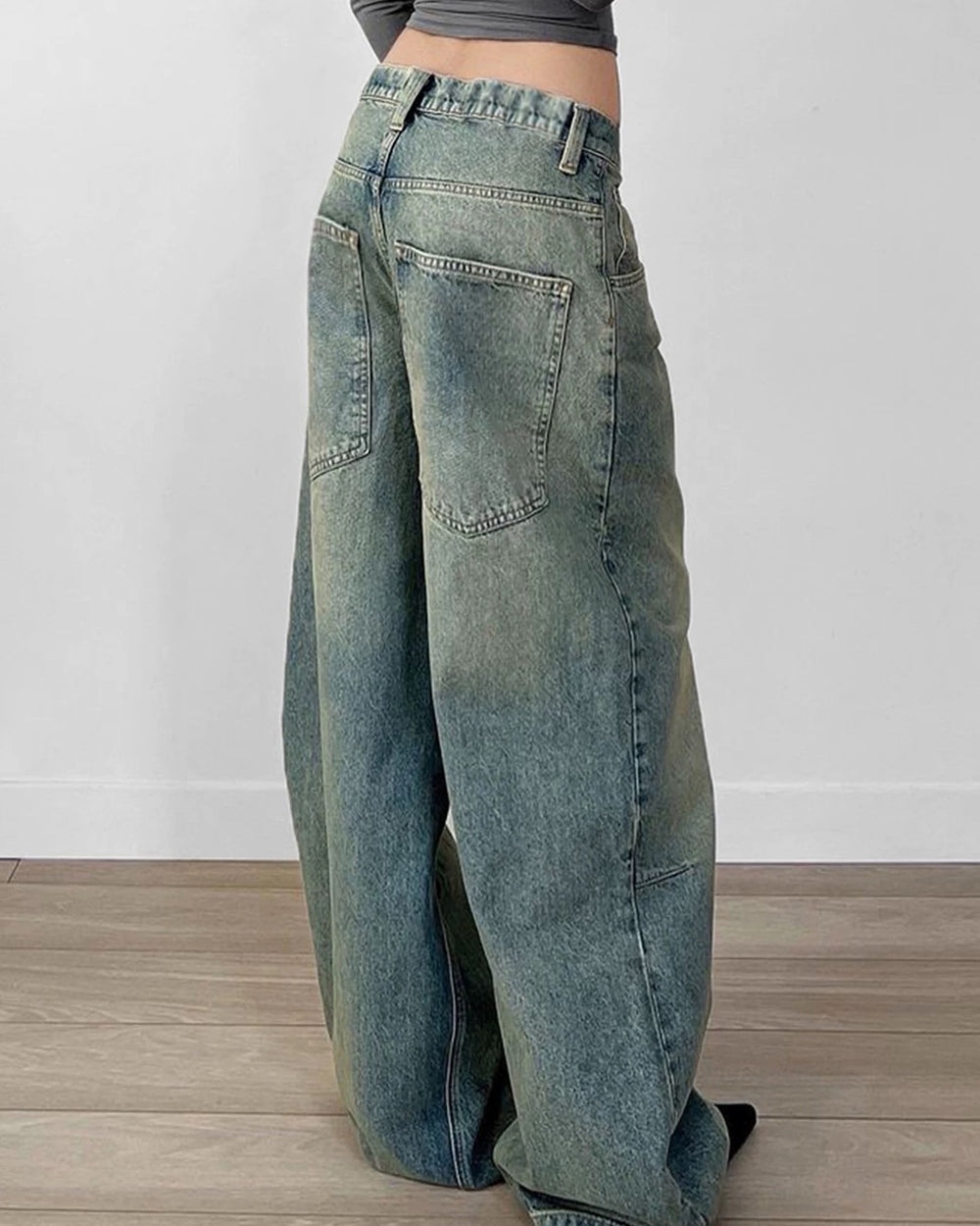 VINTAGE STREETWEAR BAGGY JEANS WITH VINTAGE WASHED FINISH