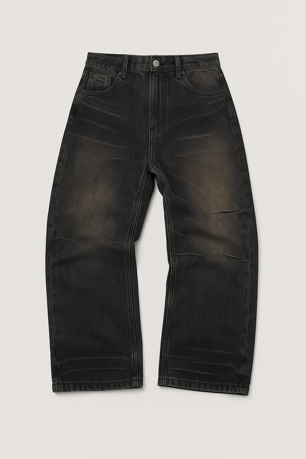 WEATHERED BAGGY JEANS IN DISTRESSED BLACK FOR A TRENDY LOOK