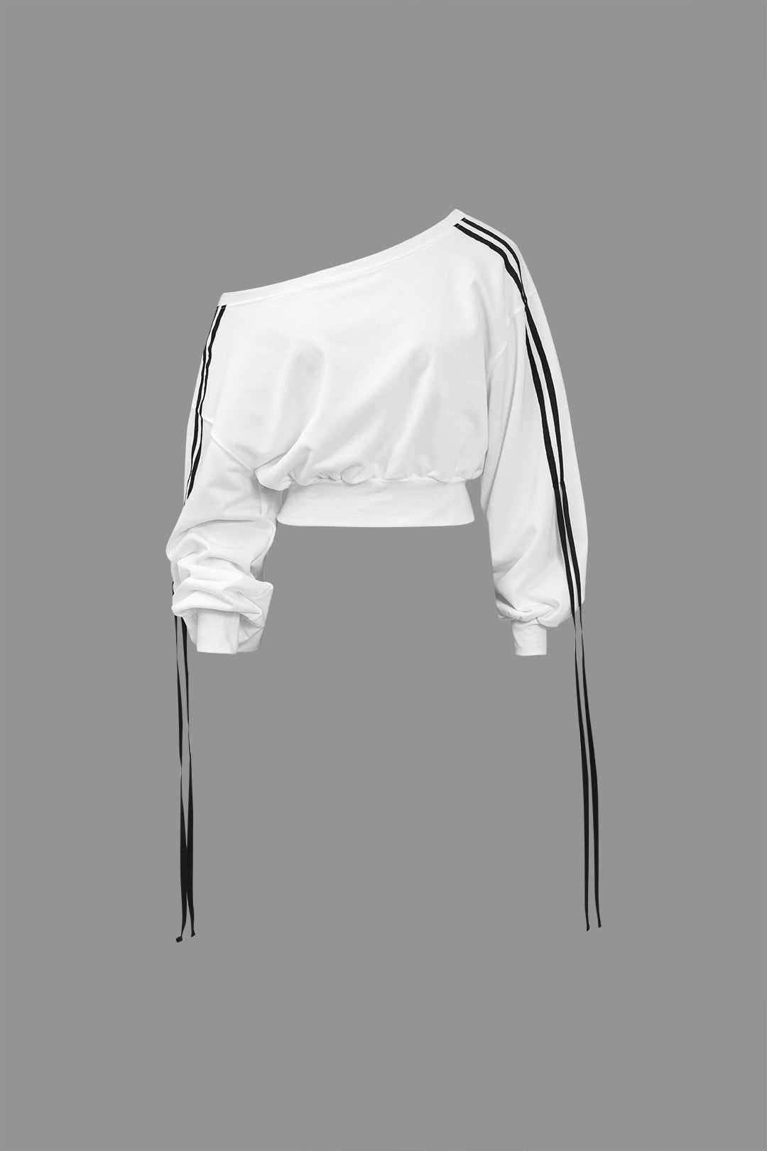 WHITE LOUNGE SET WITH BLACK STRIPES - WHITE OVERSIZE SWEATSHIRT BUNDLE