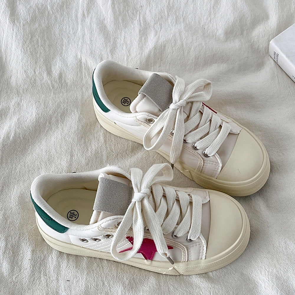 WHITE SNEAKERS WITH RED STAR PAIR FOR MEN AND WOMEN