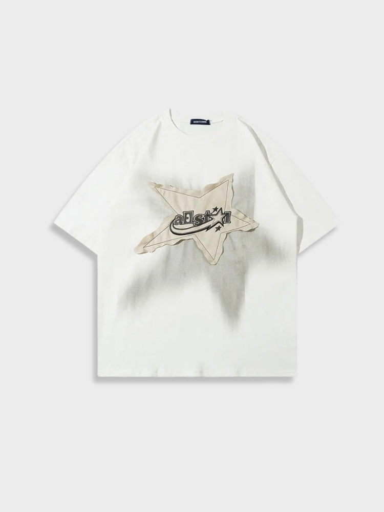 WHITE T-SHIRT WITH STAR GRAPHIC FOR STARRY NIGHT SKY ENTHUSIASTS