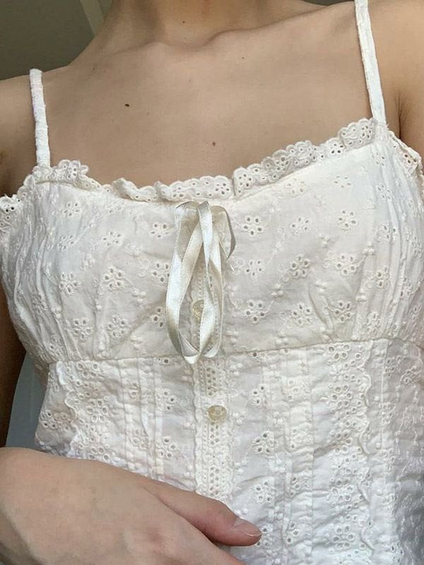WHITE VINTAGE CAMISOLE - ELEGANT WHITE VINTAGE STYLE TOP